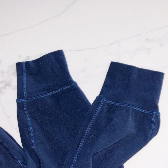 LULULEMON High Rise Align Joggers Size 2 True Navy - Picture 3 of 4